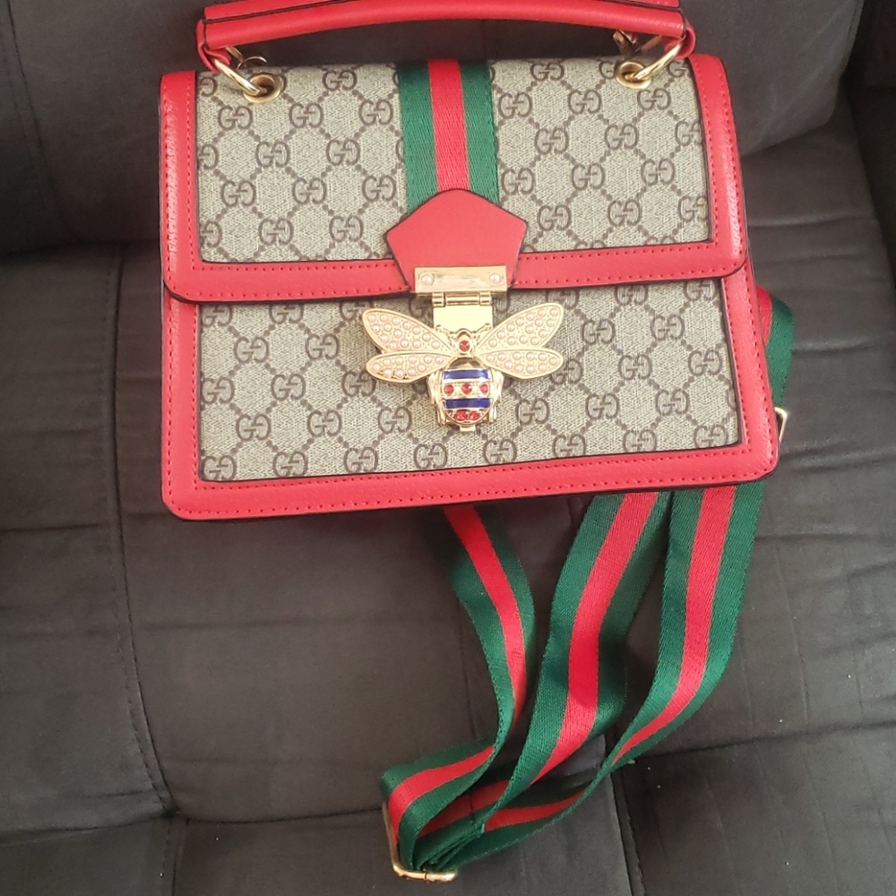Beautifull purce new